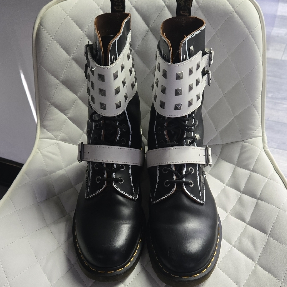 Dr. Martens Joska Stud Black And White Boots - Picture 5 of 8